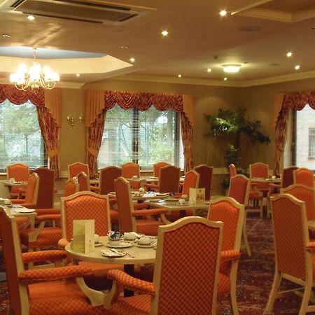 Lakeside Continental Hotel キャンバリー エクステリア 写真